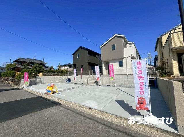 春日井市岩成台7丁目第1期(全2棟)の駐車場