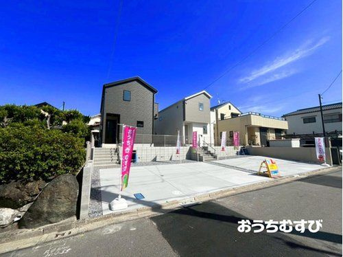 春日井市岩成台7丁目第1期(全2棟)の前面道路含む現地写真