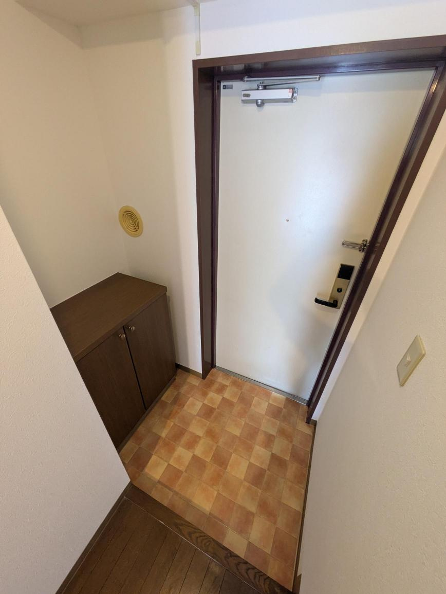 北府中明星パレスの玄関