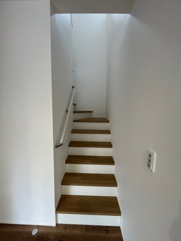 【内観：施工例】の画像