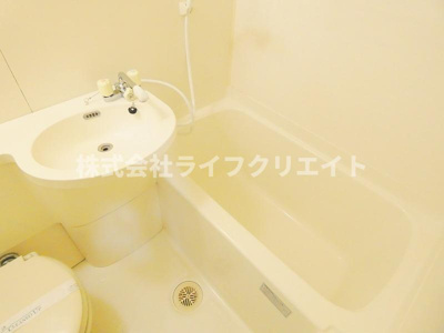 【浴室】 | マンションMOMO日野