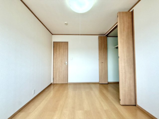 日進市赤池町箕ノ手戸建の洋室|2階洋室　約6.0帖（西側）