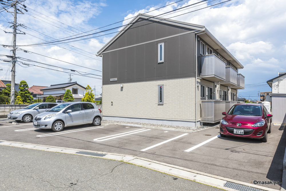 プレセダンの駐車場|駐車場
