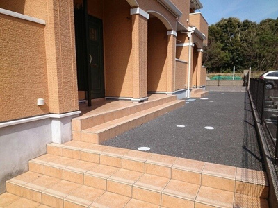 【エントランス】 | アンジュ　ボワＡ | ゆとりのあるエントランスです