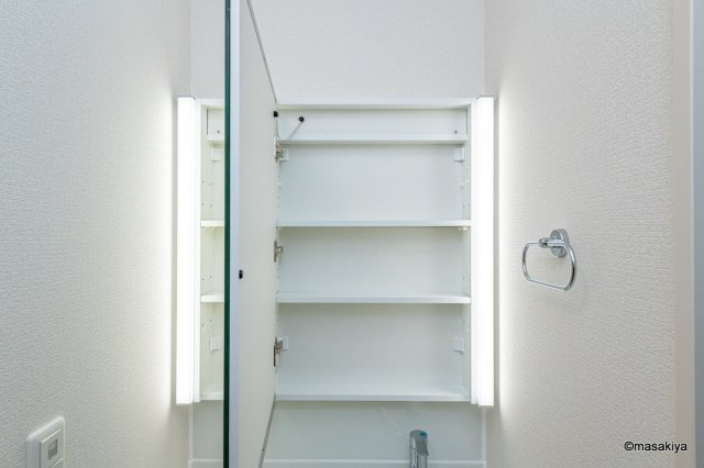 ラシュレの洗面所