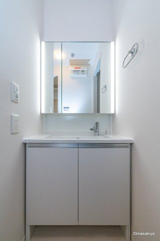 ラシュレの洗面所