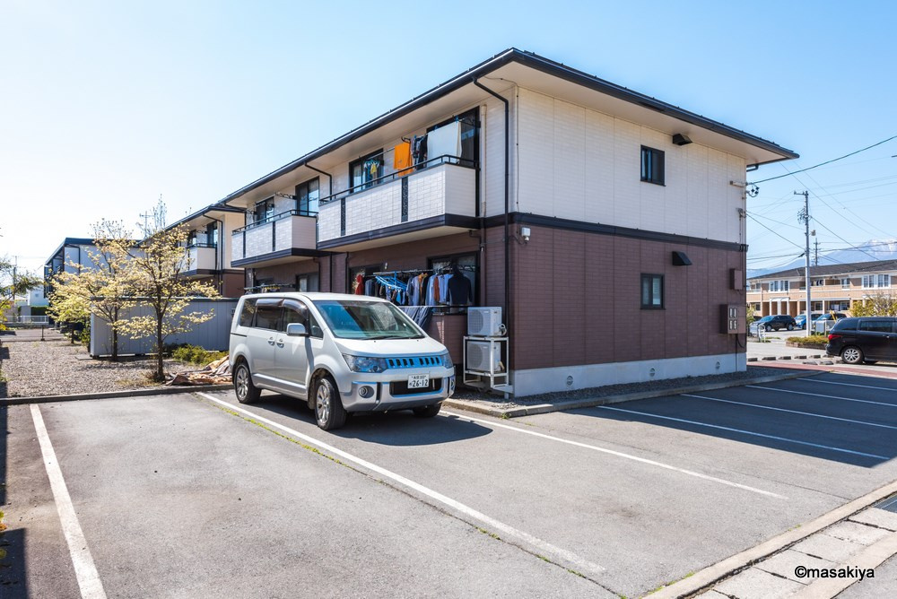 ヴィラージュ本郷の外観