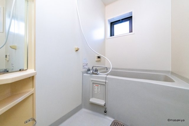 ヴィラージュ本郷の浴室