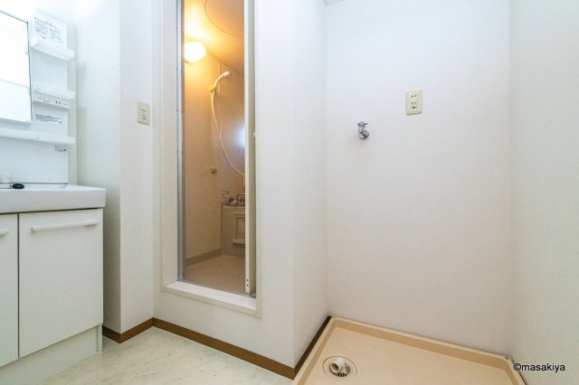 ヴィラージュ本郷の洗面所|洗面・脱衣