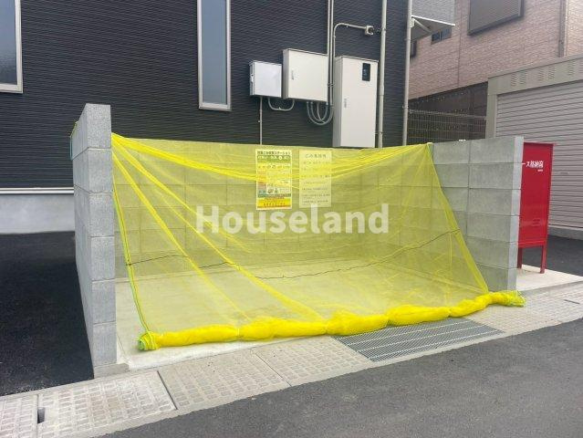 フェルーチェIIの駐車場