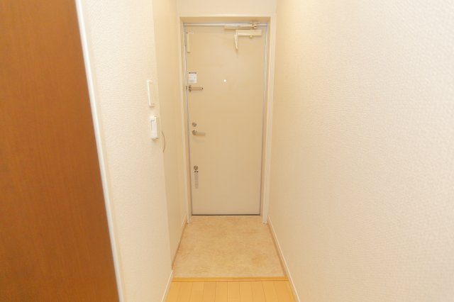 リブリ・クロシェットの玄関