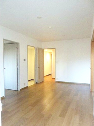 横浜伊勢佐木南パーク・ホームズの居間・リビング