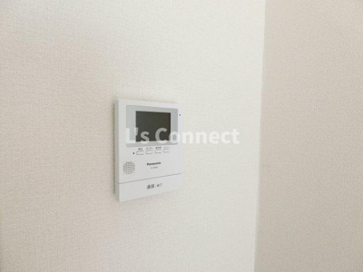 【セキュリティ】 | サンパラン泉 | 突然の来客時もＴＶモニターホンでしっかり確認。