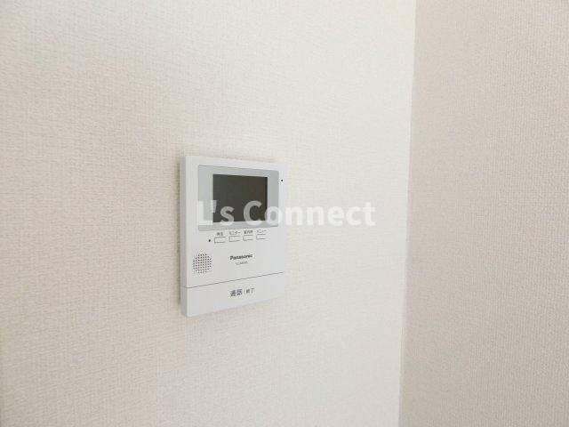 【セキュリティ】 | サンパラン泉 | 突然の来客時もＴＶモニターホンでしっかり確認。