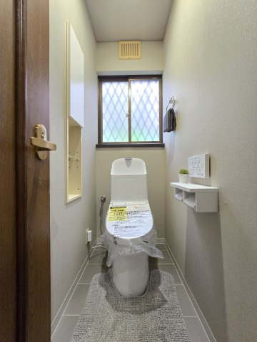 茨木市西安威１丁目中古戸建のトイレ|トイレです。