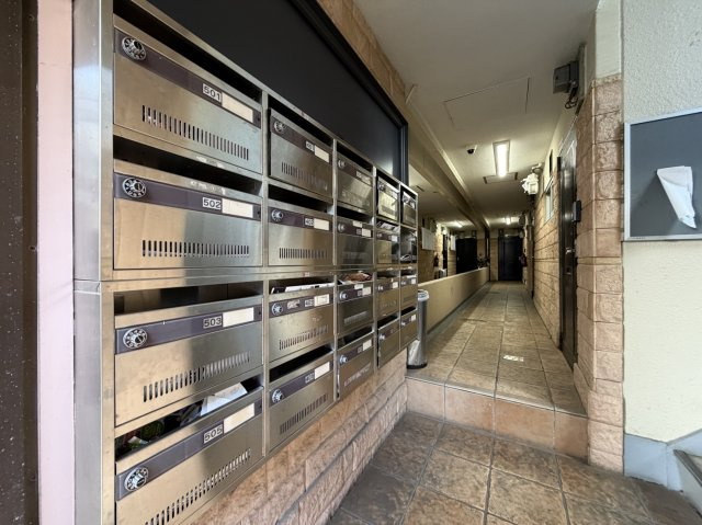 CABIN ABIKO WESTのエントランス