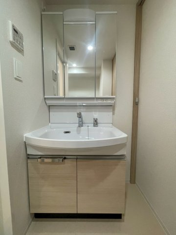 アドバンス名古屋シュテルンの洗面所