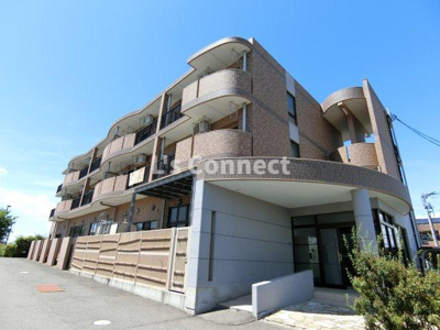 【外観】 | デスパシオ | オートロックのマンションです。