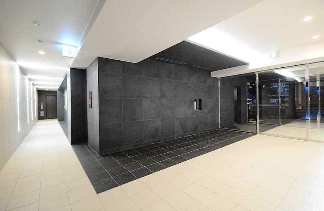 ステージファースト桜新町　ネット無料　外国籍相談　築浅のロビー