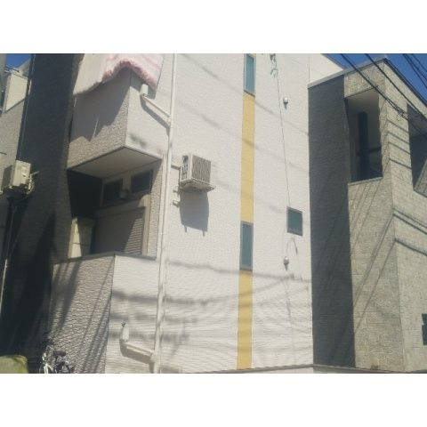 第１青山ハイツの外観