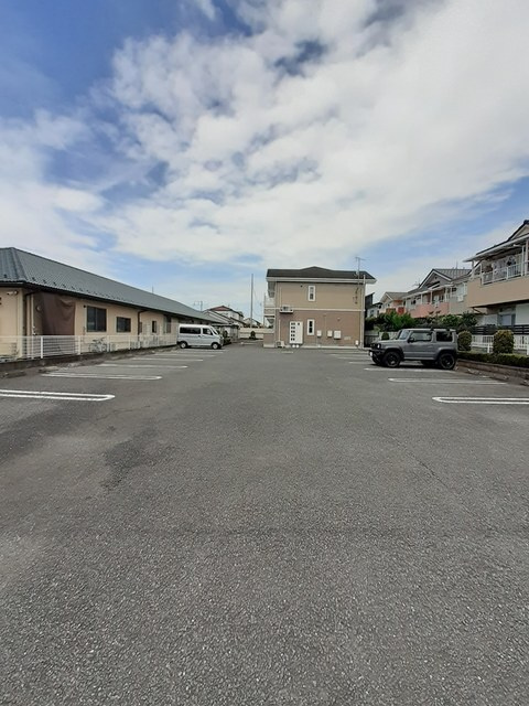 ジェントリーⅡの駐車場