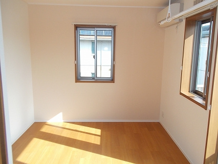 サンフォーレスト Ⅱの居間・リビング