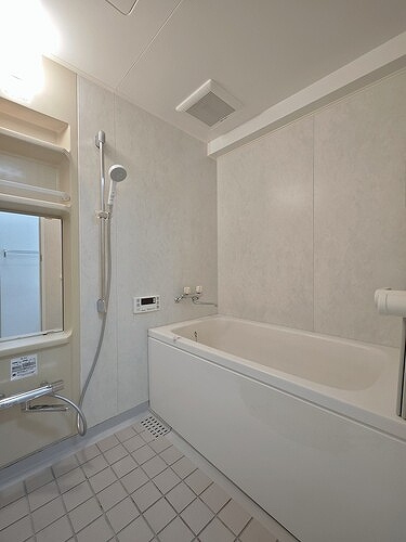 ライオンズシティ豊田の浴室