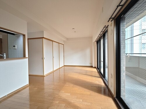 ライオンズシティ豊田の居間・リビング|LDK15.3畳　(別アングル)