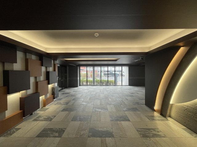 アゼスト堀切菖蒲園Ⅱのロビー