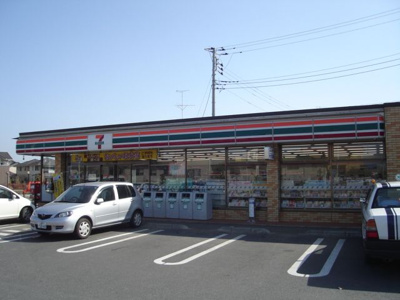 【周辺】 | Ｂｒｉｌｌｉａｎｔ　Ｐａｌａｃｅ | コンビニまで500ｍ