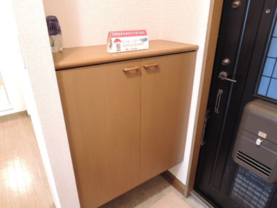 玄関の下駄箱