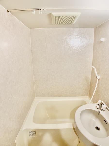 ベルレージュ亀戸の浴室