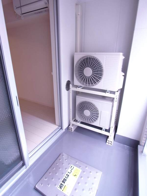 リブリ・根岸 CEREZOのバルコニー