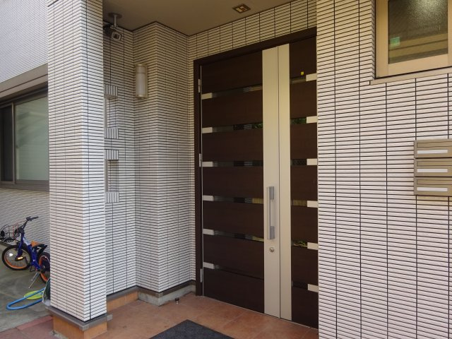 グラン・ジュテのエントランス