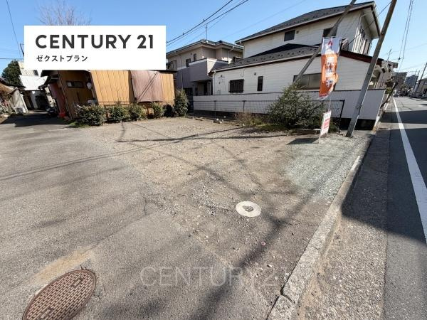 前橋市昭和町中古住宅の駐車場