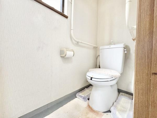 【トイレ】 | 1階2階どちらにもトイレがあるって本当に便利ですね。