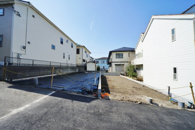 【横浜市旭区二俣川1丁目77-13全2棟新築戸建て】★仲介手数料無料★（二俣川小学校・万騎が原中学校）の外観