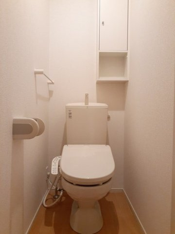 ヴィ・エスポワールⅡのトイレ|清潔感のあるトイレです