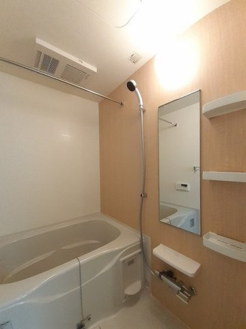 ヴィ・エスポワールⅡの浴室|お風呂で日々の疲れを落としましょう