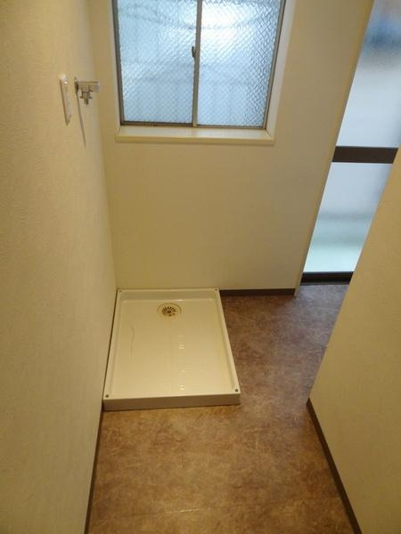 三軒家西１丁目貸家の設備