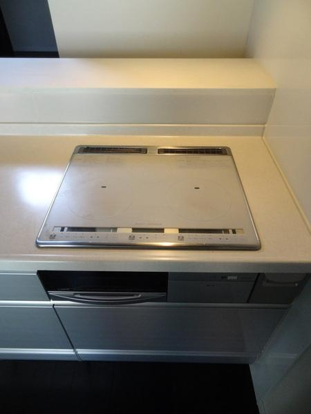 三軒家西１丁目貸家のキッチン