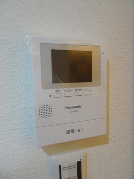 大阪市大正区泉尾１丁目の一戸建てのセキュリティ|★モニター付きインターホン★