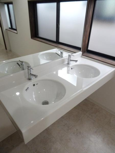 大阪市大正区泉尾１丁目の一戸建ての洗面所|★洗面台★