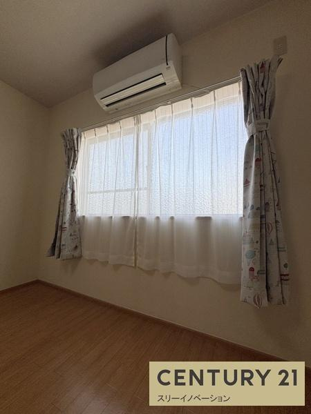 下谷ビルの寝室|★ファミリータイプに珍しいエアコン完備★