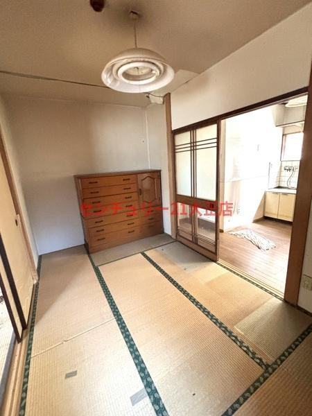 千島マンションの和室