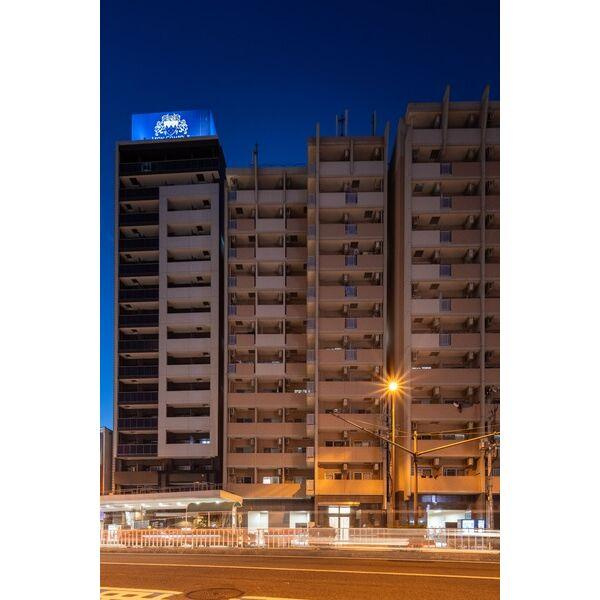 フロンティアタワー九条3の外観