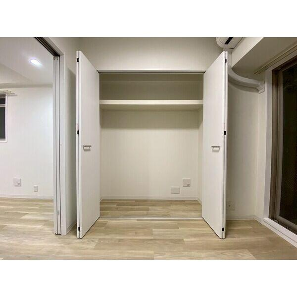 フロンティアタワー九条3の収納