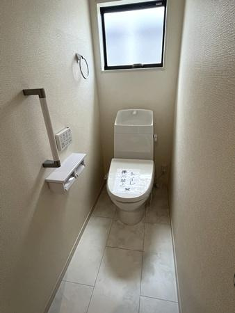 リーブルガーデン龍田 ２号棟 ／新築一戸建のトイレ|■現地撮影写真■