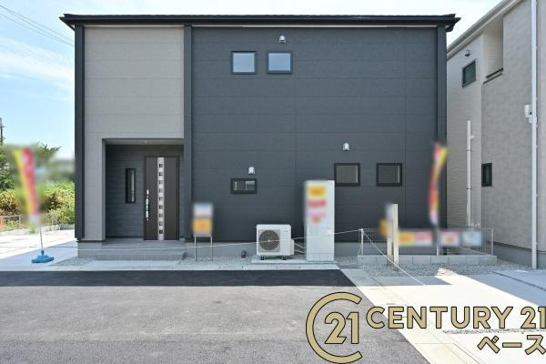 リーブルガーデン三輪 ２号棟 ／新築一戸建の前面道路含む現地写真|■現地撮影写真■前面道路約４ｍでお車の出し入れも楽々！