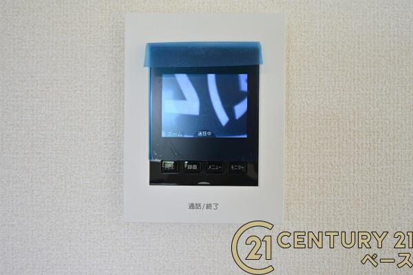 リーブルガーデン三輪 ２号棟 ／新築一戸建の内装|■現地撮影写真■ＴＶモニター付きインターホンで防犯対策もバッチリ！来客も一目でわかり安心です！
